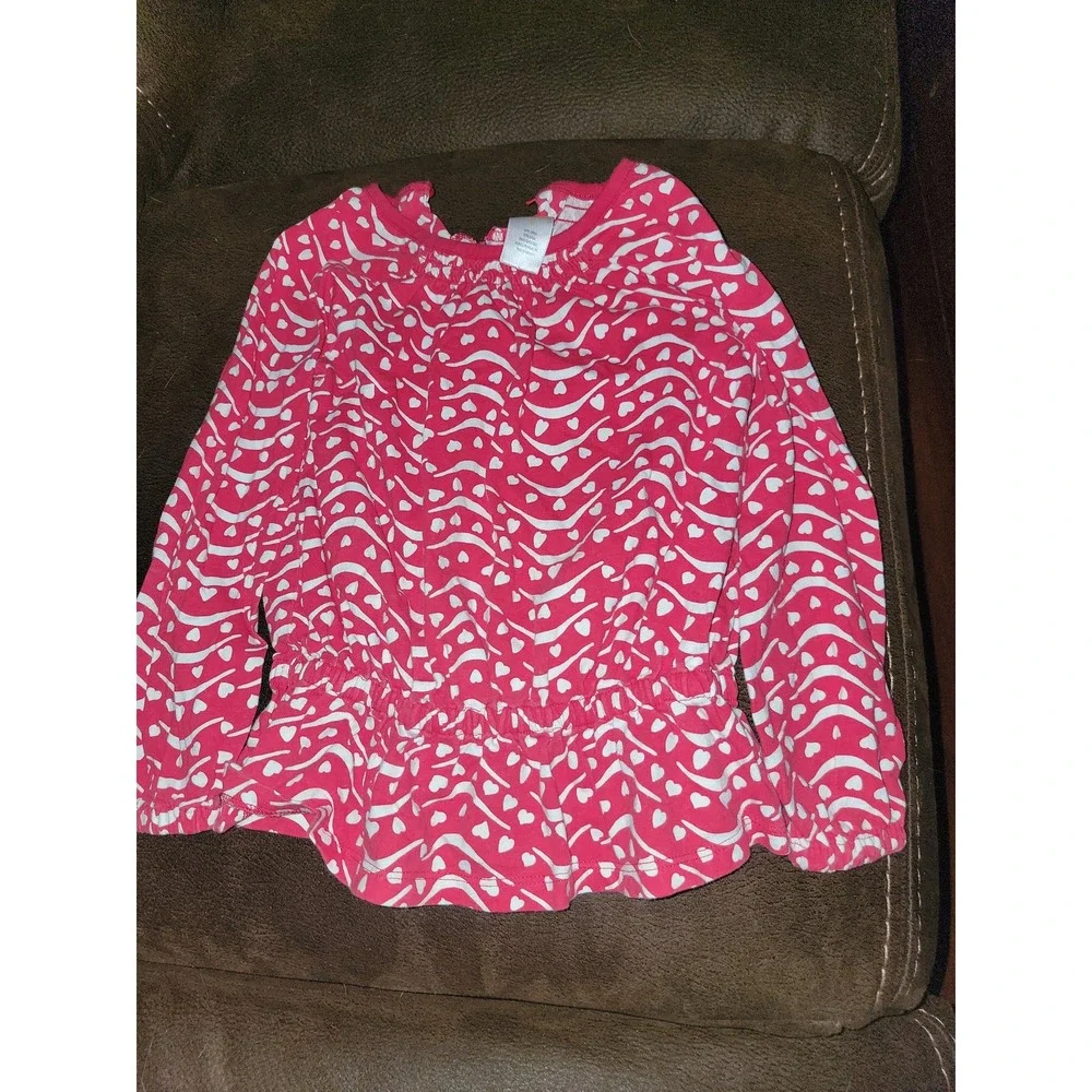 Gymboree valentine's day outfit lot 2 tops and‎ heart jeans size 5